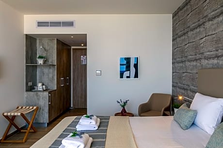 Premium Room Inland View