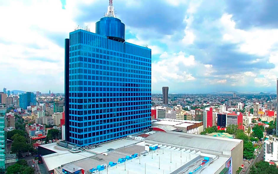 izZzleep WTC Mexico (world trade center Mexico)