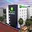 Holiday Inn Express & Suites Guadalajara Aeropuerto By IHG