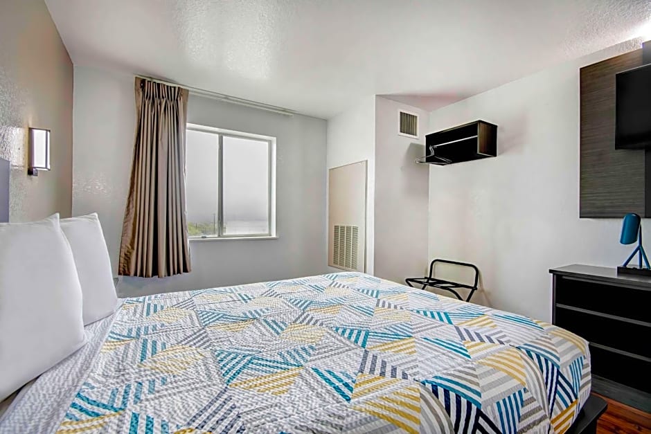 Motel 6-San Antonio, TX - Sea World North