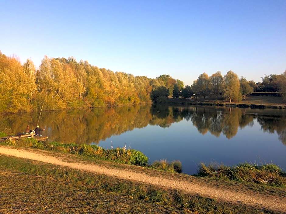 Au lévrier de chessy