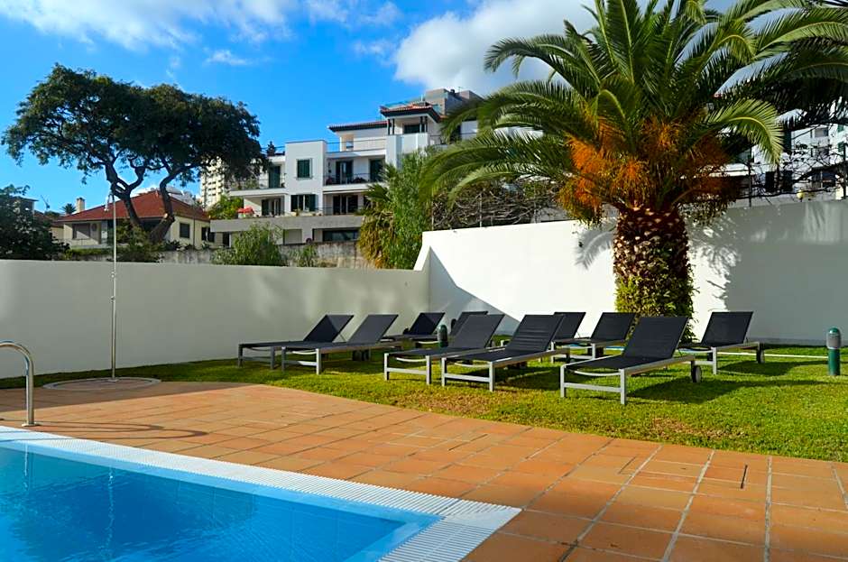 Madeira Bright Star by Petit Hotels