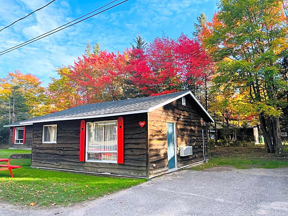 Photo 1 of 25 of Glenview Cottages