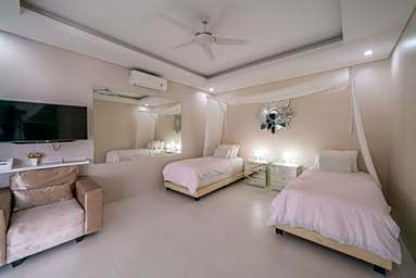 Villa Bali OM Center