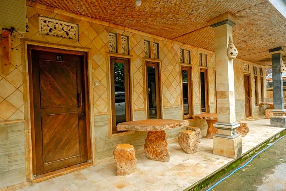 Hotel Kampoeng Drini RedPartner