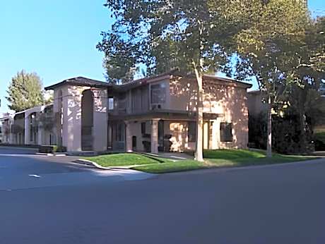Hospitality Inn