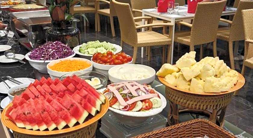 Mayflower Grande Suite Hotel