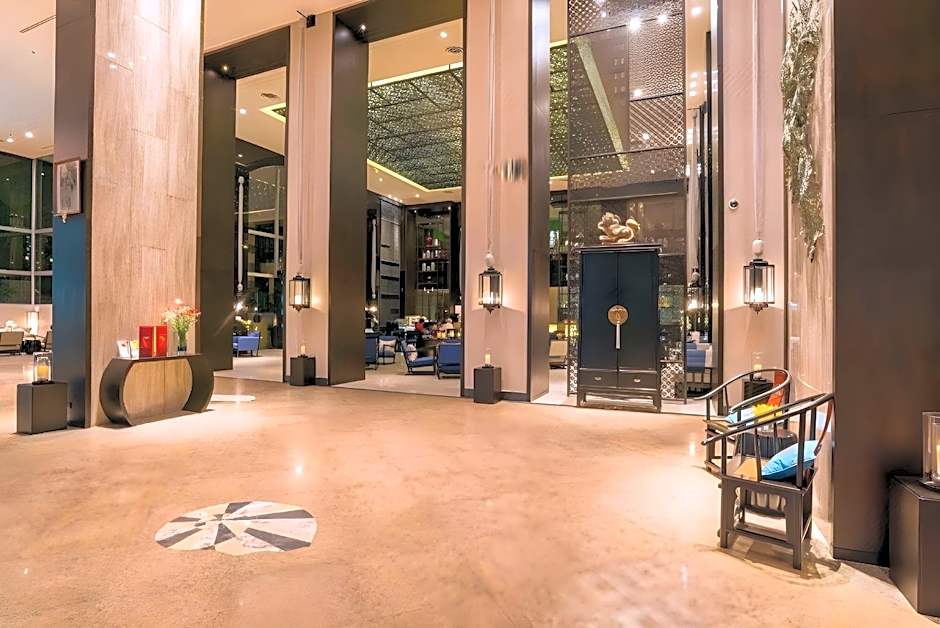 The Royal Paradise Hotel & Spa