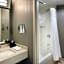Courtyard by Marriott Chicago Downtown/Magnificent Mile