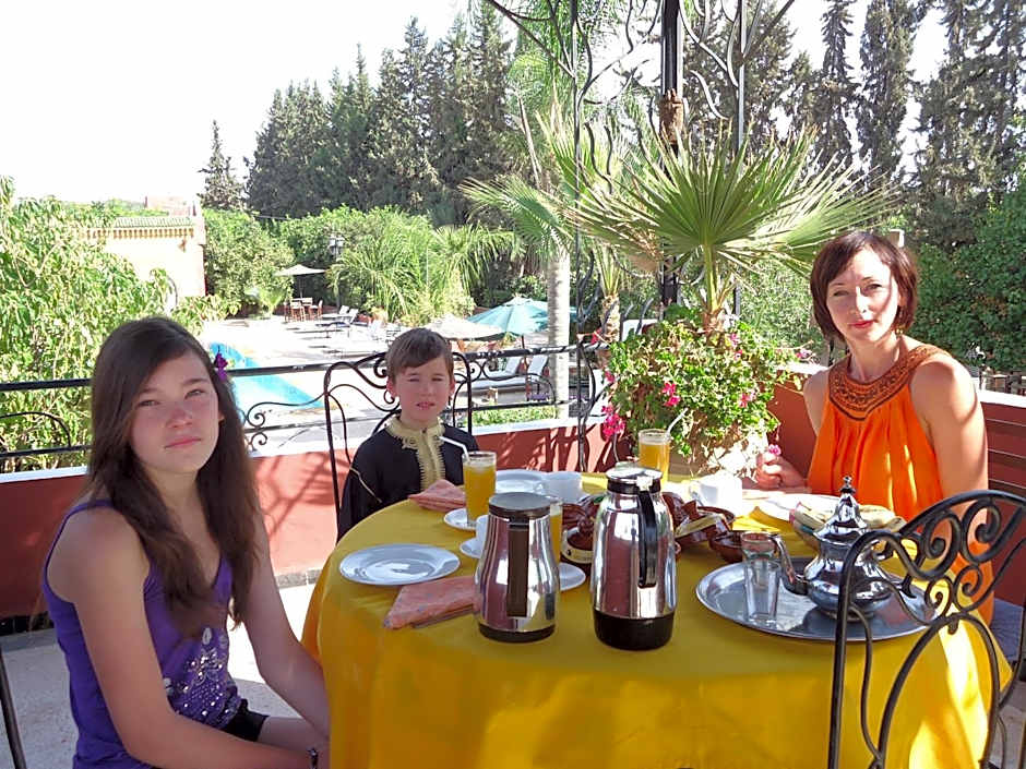 Hotel Riad L' Arganier D' Or