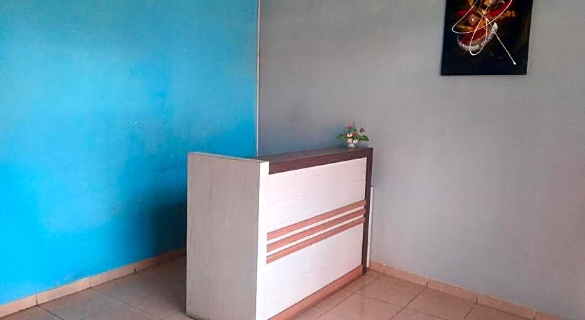 RedDoorz @ DeAmartaLoka Colomadu Solo