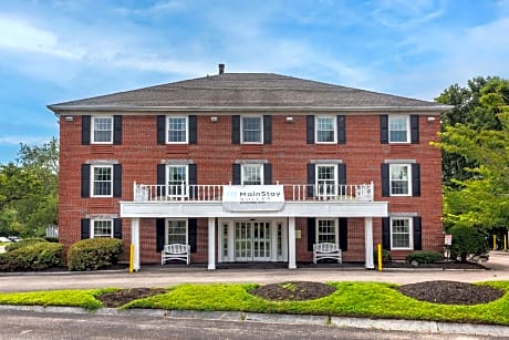 MainStay Suites Foxboro - Mansfield