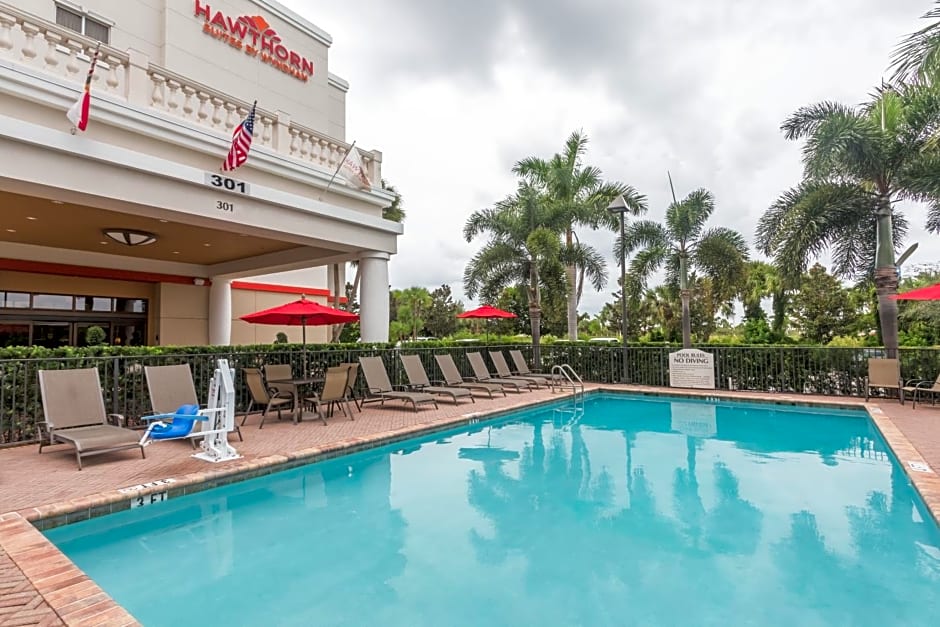 Hawthorn Extended Stay by Wyndham West Palm Beach