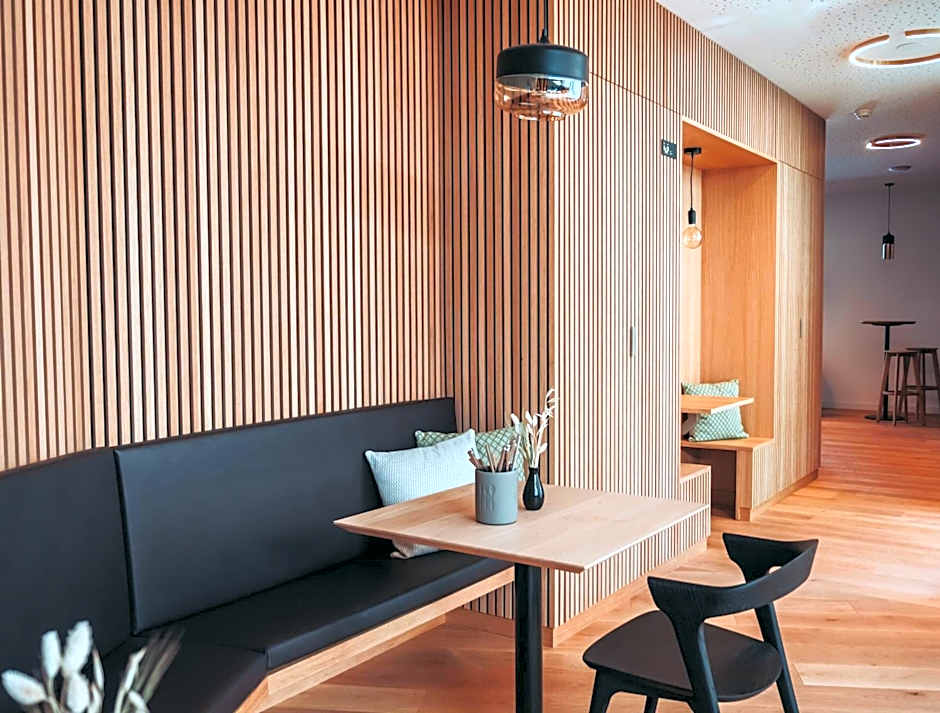 Montreux Youth Hostel