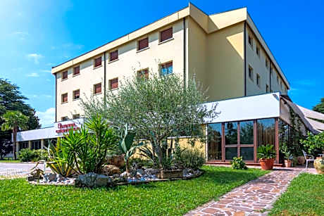 Hotel Castello Artemide Congressi