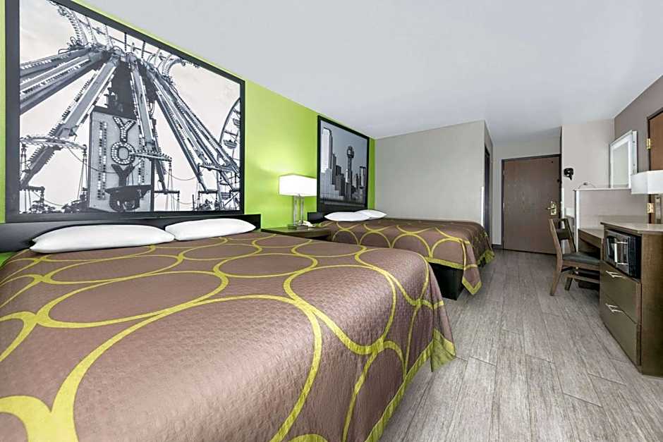 Super 8 by Wyndham Waxahachie TX