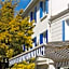 Hotel De La Mer