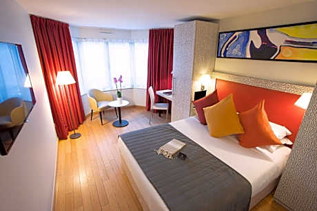 Classic Double Room - Free Spa Access
