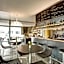 Hotel SiX