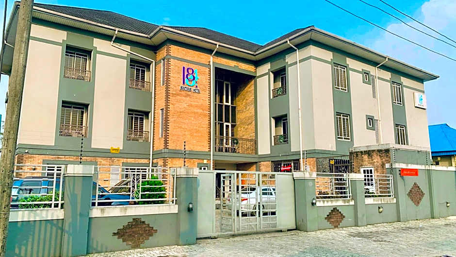 1804 Boutique Hotel