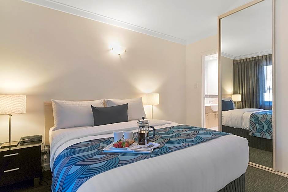 The Peninsula Riverside Serviced Apartments