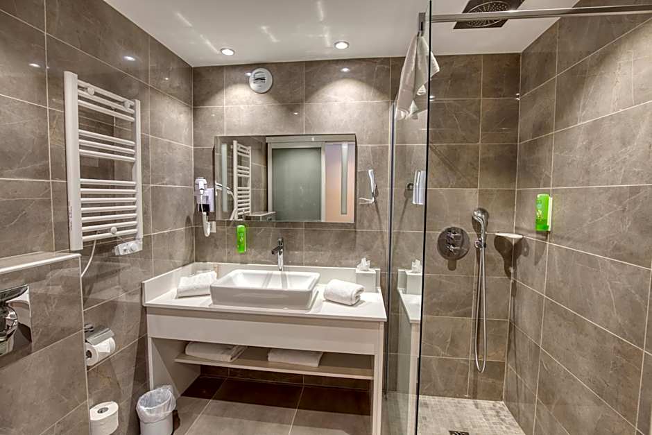 Best Western Premier Santa Maria