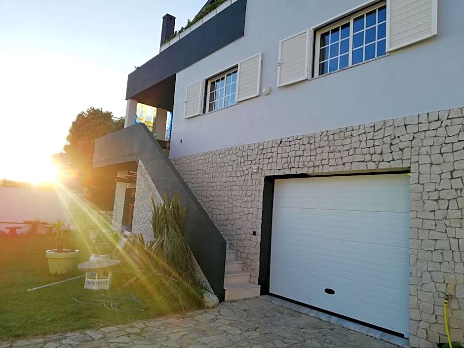 Vagueira Guest House & Beach Hostel