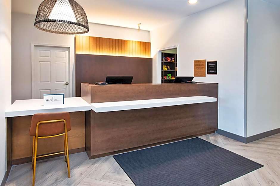 Staybridge Suites Omaha 80th and Dodge By IHG