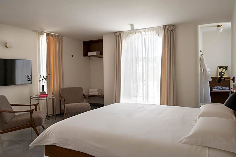 Photo 1 of 13 of Duplex Suite