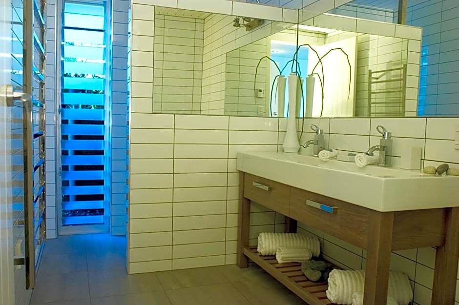 Acacia Cliffs Lodge
