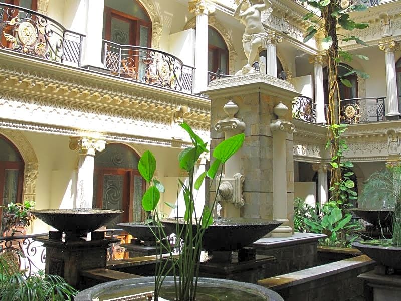 The Grand Palace Hotel Malang