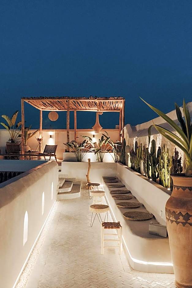 Kenzara Suites & Pool, Your private escape