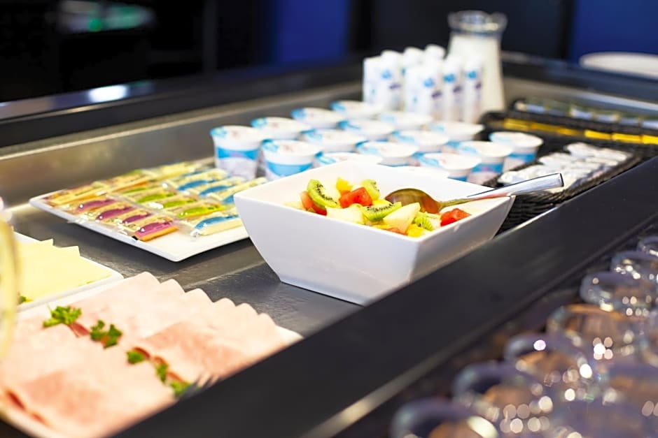 Campanile Northampton