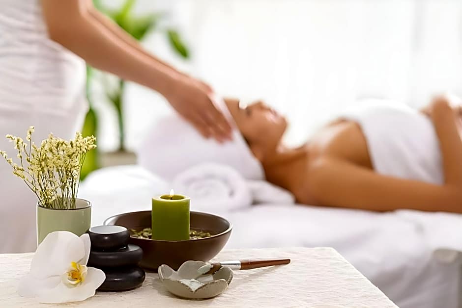 Hanoi Golden Holiday Hotel