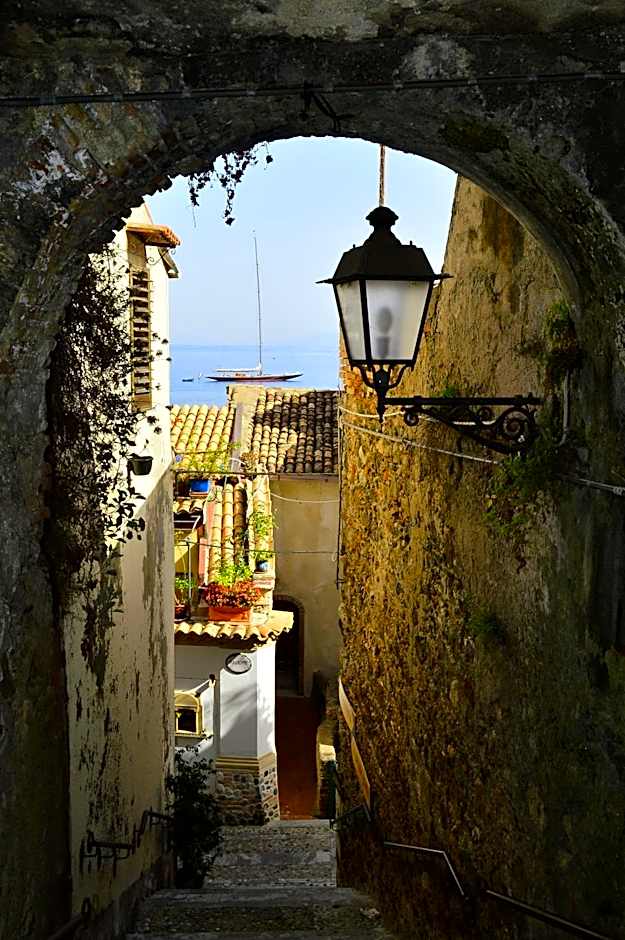 La Locandiera affittacamere