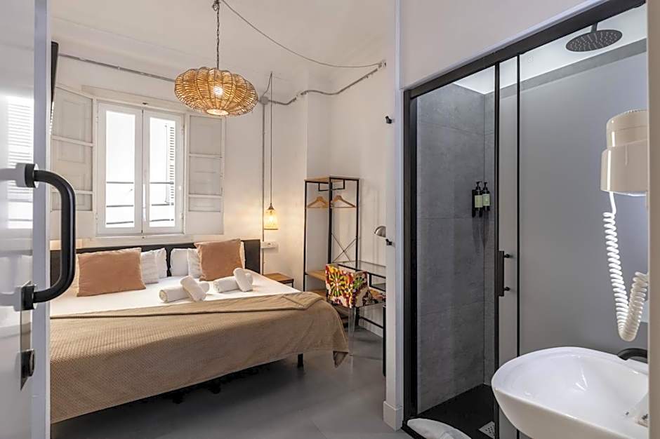 Antiguo Brondo Selfcheck-in Smart Rooms