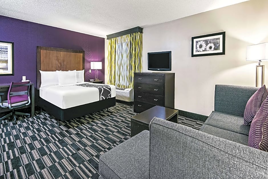 La Quinta Inn & Suites by Wyndham The Woodlands/Spring