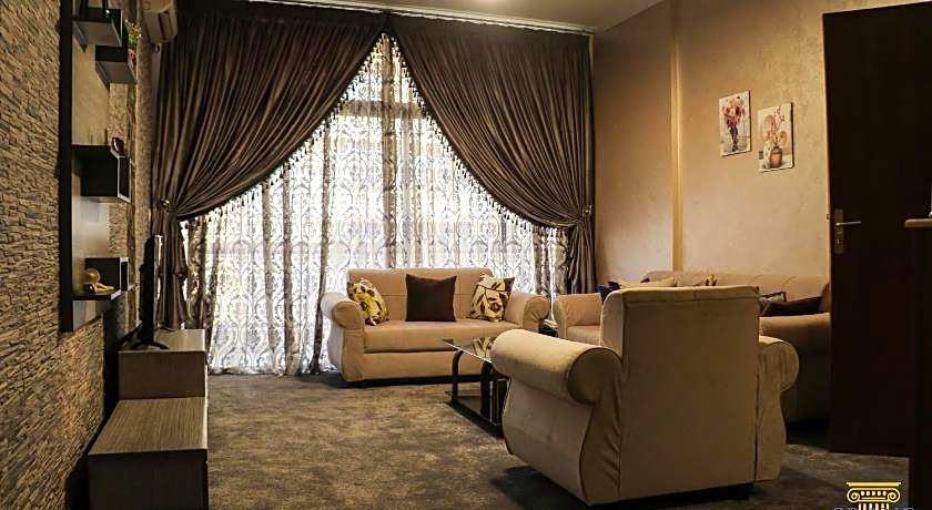 Grand Suites Hotel