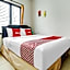 OYO Life 90211 I-sidji Inn
