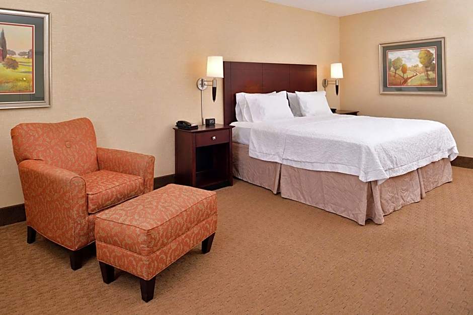 Hampton Inn Staunton