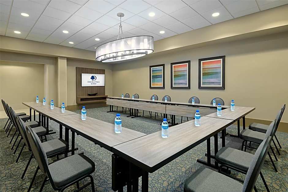DoubleTree By Hilton Hotel West Palm Beach - Airport
