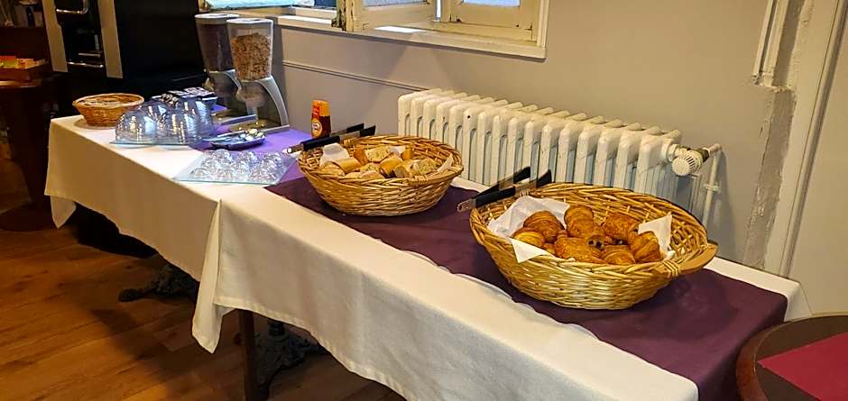 Hotel Bar Restaurant Saint Paul