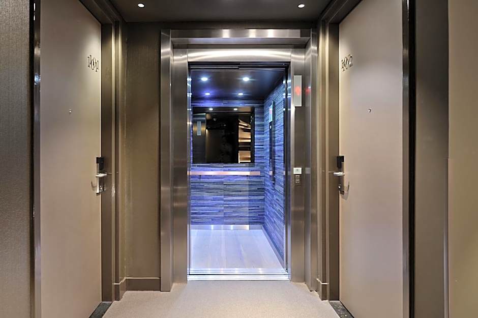 Amsterdam Forest Hotel