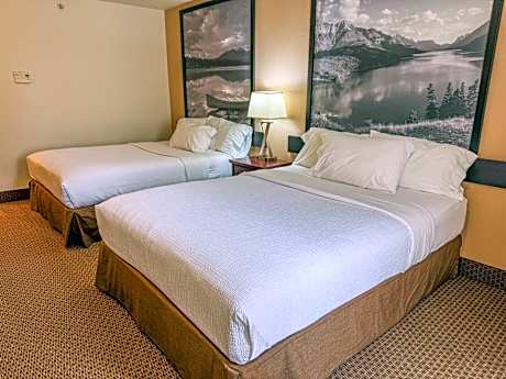 Queen Room with Two Queen Beds - Non-Smoking