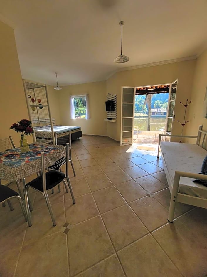 Chalés Sitio Dois Lagos - Amparo SP