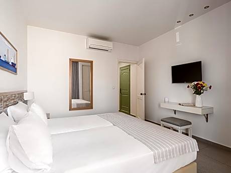 Junior Suite with Terrace