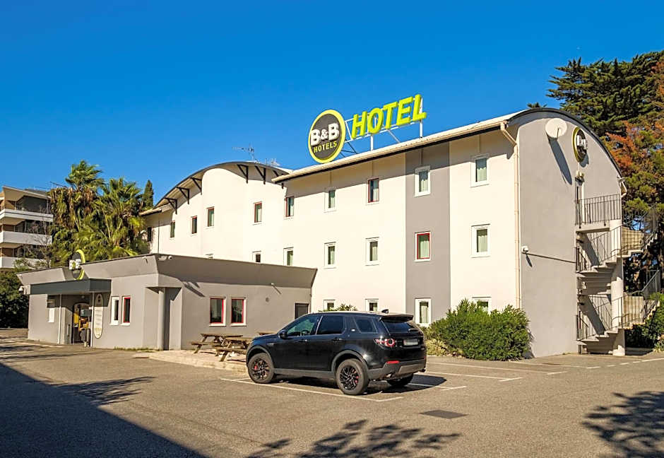 B&B HOTEL Villeneuve Loubet Plage