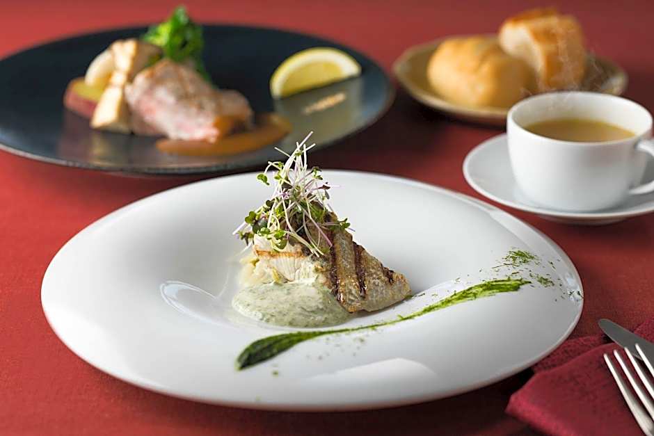 Nanki-Shirahama Marriott Hotel