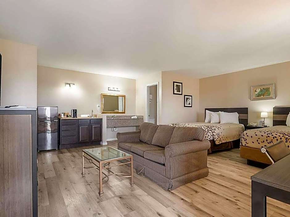 Americas Best Value Inn Refugio
