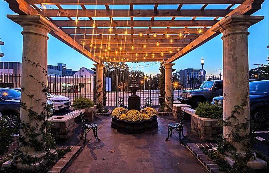 Seville Plaza Hotel, Trademark Collection by Wyndham